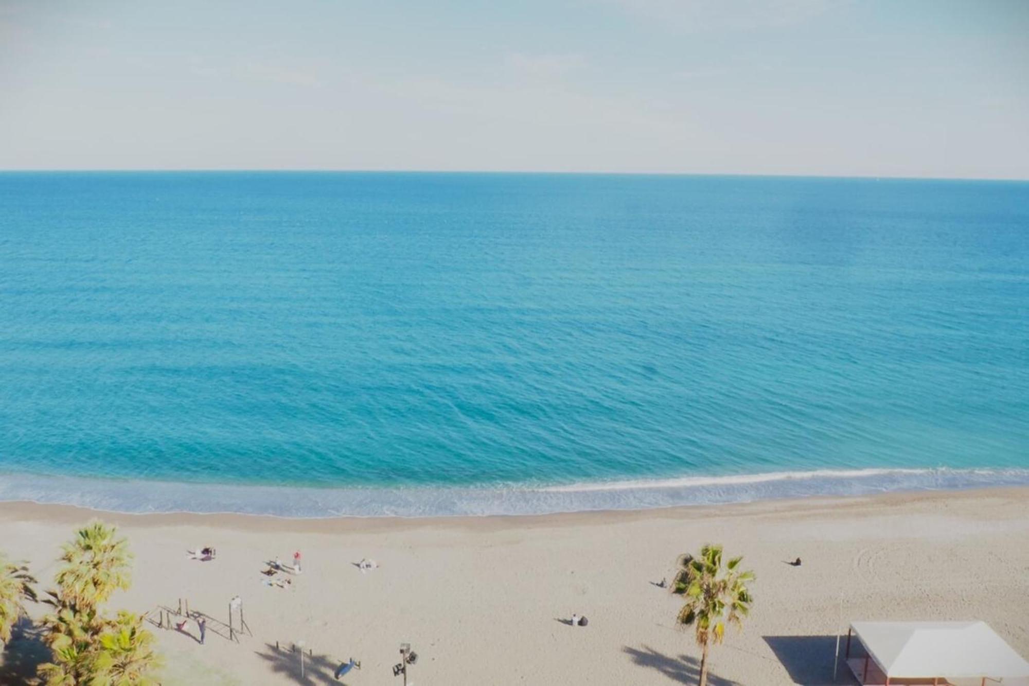 Paseo Del Rey - Fuengirola 2 Bedrooms Oceanfront Apartment エクステリア 写真